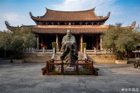 Le Temple de la Paix Céleste ! Une oasis spirituelle au cœur battant de Zhangzhou !