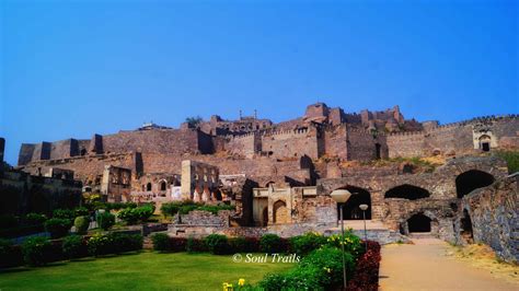 Le Golconda Fort: Un Joyau Architectural Vestige d'un Empire Splendide!