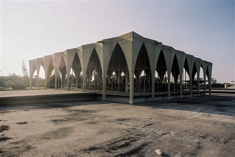 Le Théâtre Municipal de Quinzano: Un joyau architectural caché dans une ville italienne insolite!