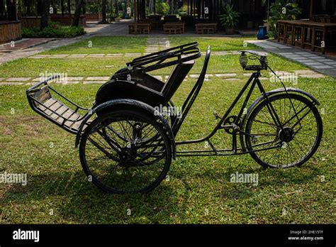 Le Musée de la Route de Chanthaburi: Une plongée dans l'histoire des transports antiques !